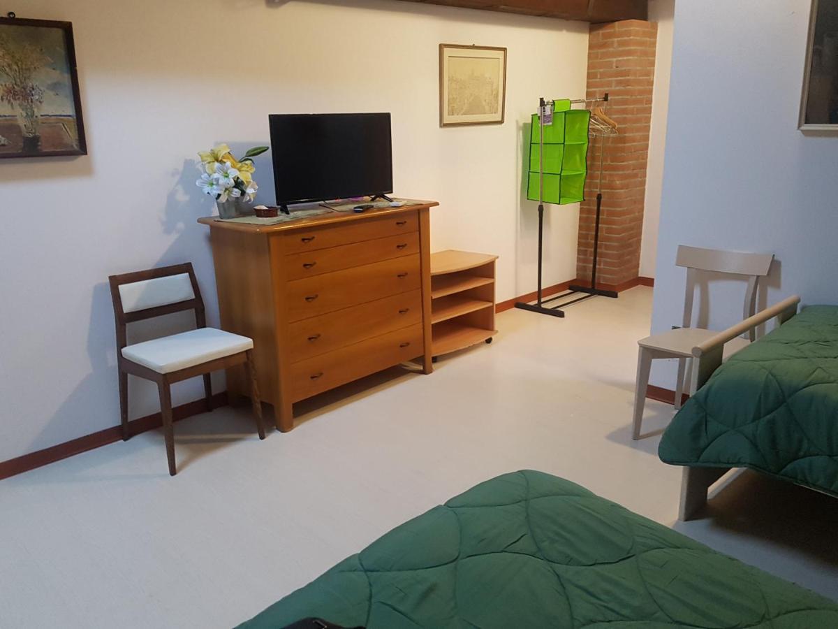 Al Fienile Hotell Orzano Exteriör bild