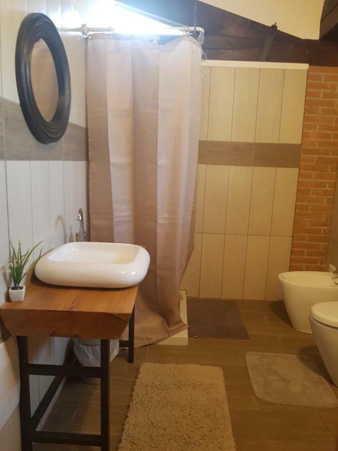 Al Fienile Hotell Orzano Exteriör bild
